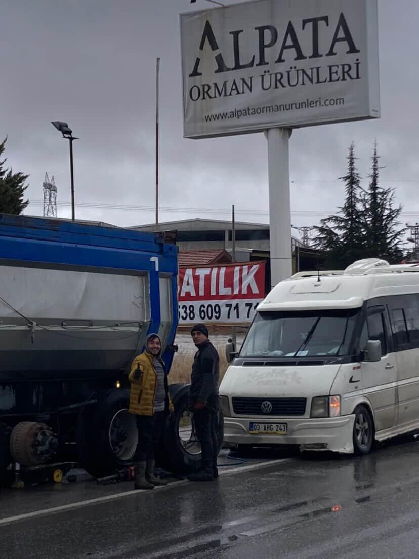 7/24 Mobil Lastik Yol Yardım
